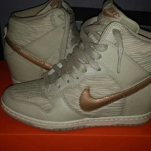 Nike Sky Hi Dunks Wedge Sneaker Size 8 Gray/Bronze